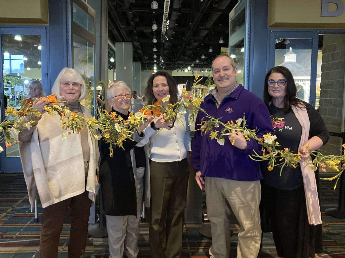 Day 1 of the CT Flower &amp; Garden Show opened with A ceremonial cutting of a garland of flowers. <a href="/ctconventionctr/">CT Convention Center</a> in Hartford. We’re here thru Sunday 10am and on.
Discounted tickets and all info at CTFlowerShow.com