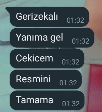 Aytenzmen38's tweet photo. Ablam depremden dolayı yere birşey düşse bile korkuyor şimdi benim istediğim birşeyi yapmayınca yanından gidip başka yere yatıyorum iki dk da bana ardı ardına mesaj atıyor istediğimi yapıyor.Allah'ım haykırdım gece gece iyiki varsın ablam 😂🥳🥳✨#epom https://t.co/grcr4MChZw