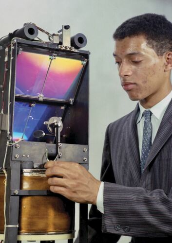 Marcel4Congress's tweet photo. We learn new things about outer space all the time. A Black American man helped us to do so. George Carruthers 
invented the UV Spectograph Camera that proved the existence of hydrogen in space and other factors of Earth's atmosphere #BlackHistoryMonth
#blackinventors. https://t.co/z0XR3QBlLe