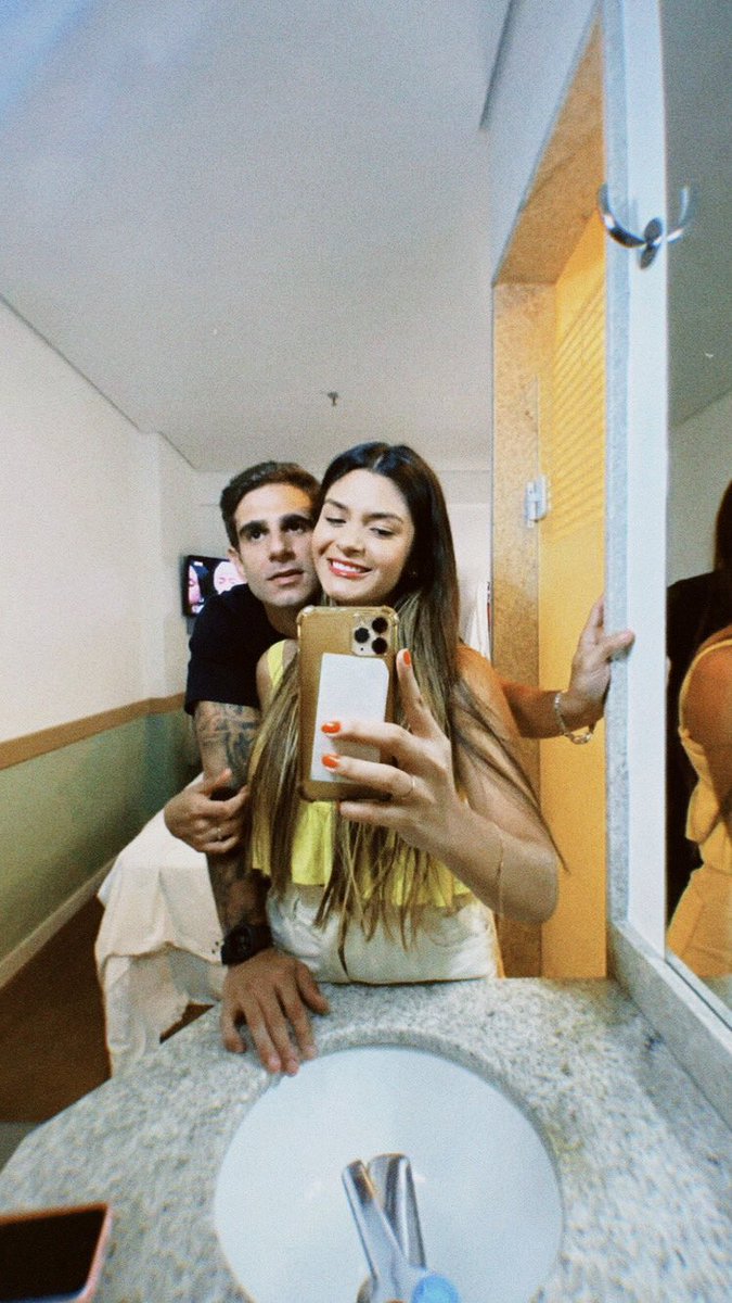 Milenanasc_'s tweet photo. Saudade a mil 🤍 #brumila https://t.co/TOozMo9CKX