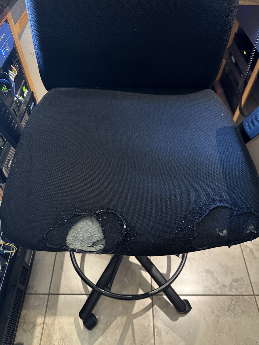 Buzz Jackson tweet media