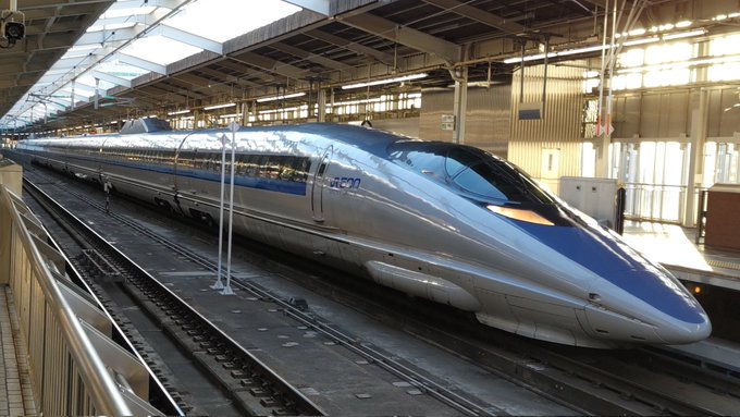 500系はみんなが認めるKAKKOII新幹線。 