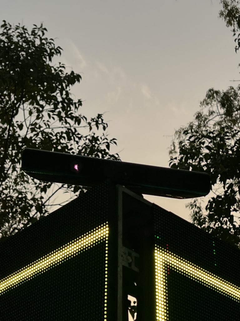 loloarmdz's tweet image. mejor compañera #kinect