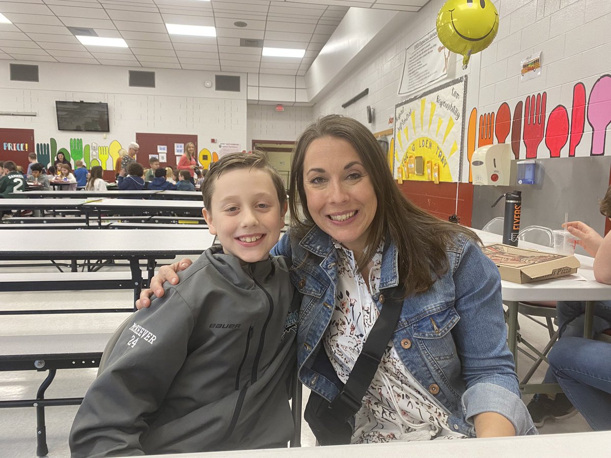 mrsmckeeverfcs's tweet photo. Got to eat lunch with my best buddy George today! #lunchbuddies #gves https://t.co/5rZtW5n2FV