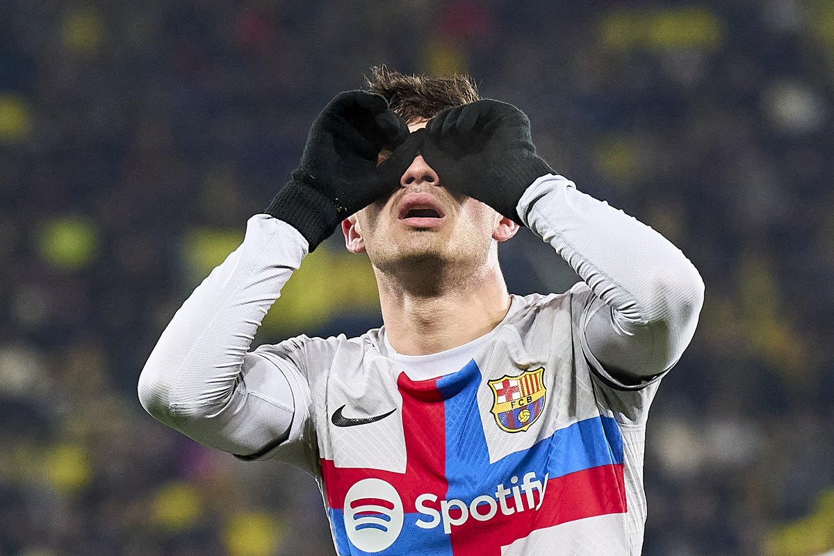 Alejandro Garnacho doing Pedri's celebration 👀🤭