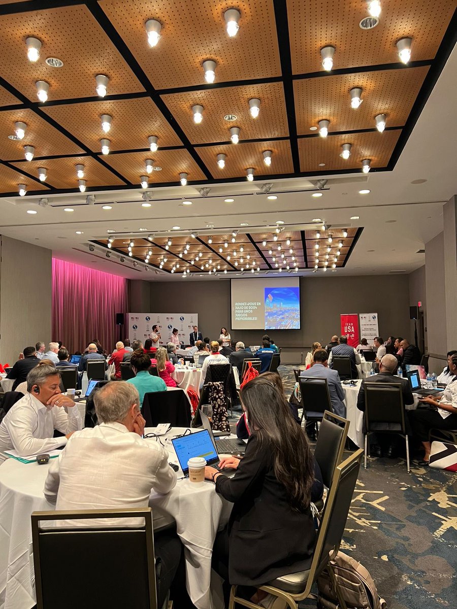 coparaguay's tweet photo. La Gerente General del COP, @LarissaSchaerer y la Gerente del Área Técnica Metodológica del COP: Rocío Rivarola, presentes en Houston, Texas🇺🇸 para el Foro de Solidaridad Olímpica de preparación a los JJOO para los Comités Olímpicos Nacionales de América.

¡#ParaguayPuede! 💪🏽🇵🇾 https://t.co/Iq2BRcBV58