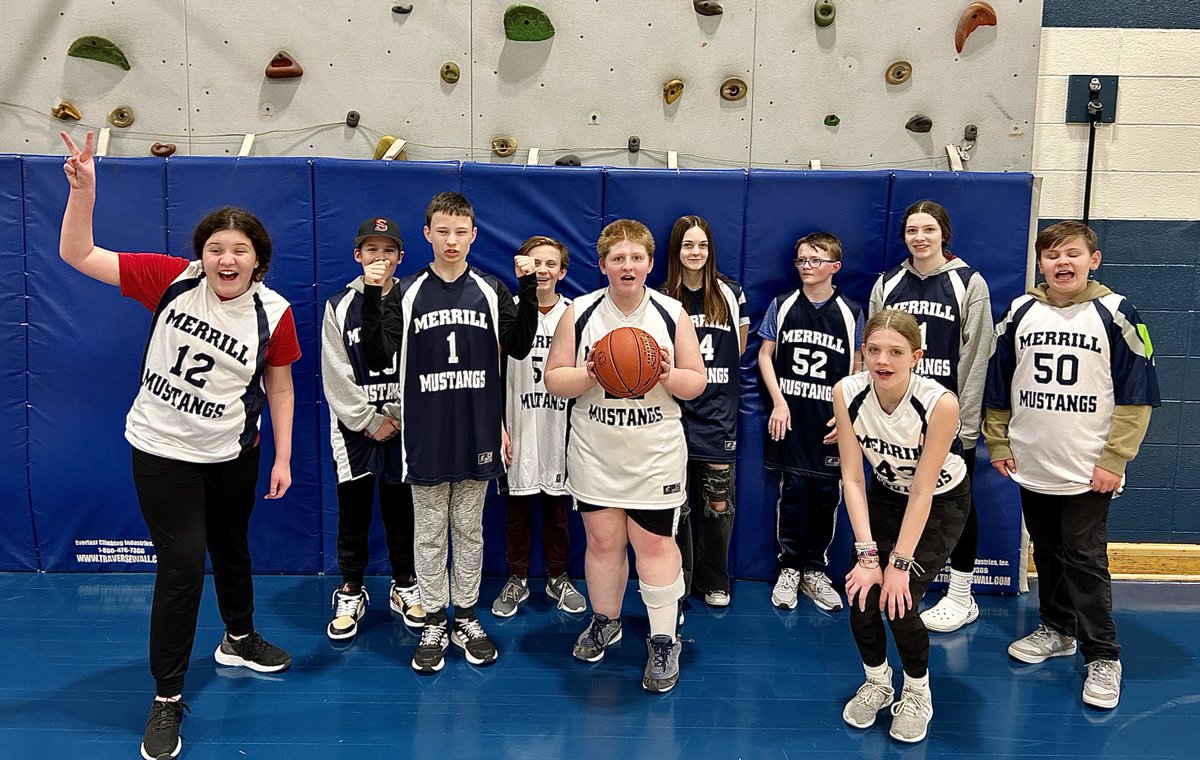 CoachMartinLuft's tweet photo. Unified sports event 2023! What an awesome turnout!! Your Support of this wonderful group of students did not go unnoticed. Students saw each and every one of you. Thank You!! 👏🏿🏀 #MerrillMagic 💙 https://t.co/841eZvHOKK