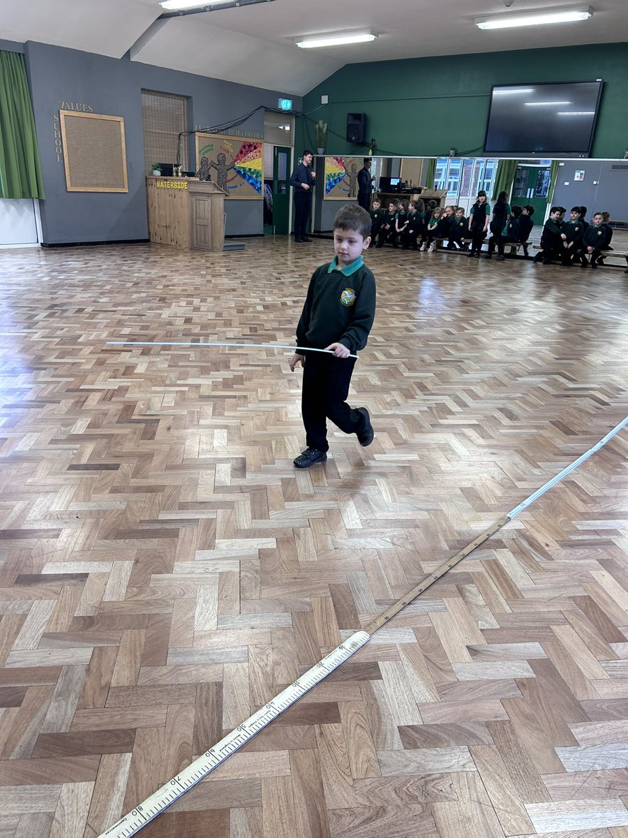 Wye_WPA's tweet image. We have been doing lots of measuring this week in maths! #WatersideMaths 📏