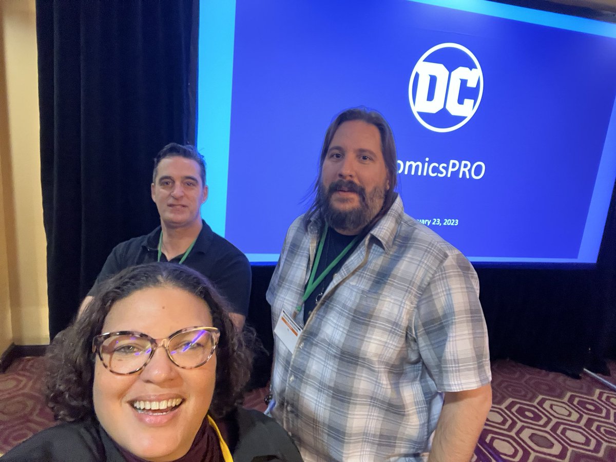 RealDianaPrince's tweet image. Thank You #comicspro !!