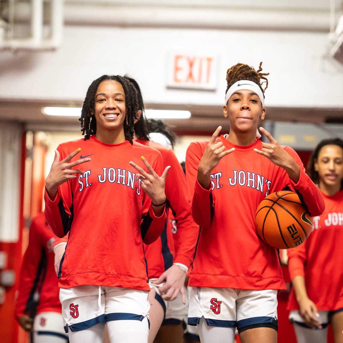 StJohnsRedStorm's tweet photo. Tomorrow is SENIOR NIGHT for @StJohnsWBB!!

Game is at 7 p.m. and the ceremony will start at 6:35 p.m.⏰

🎟→ https://t.co/ZUmGTT1wXH https://t.co/s15TIFDzbF