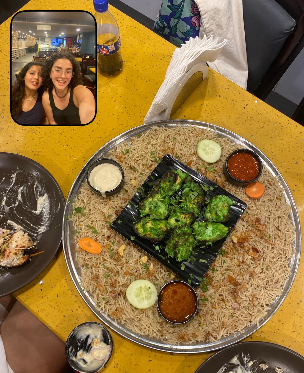 MinervaUni's tweet photo. Gain a candid insight into Andi's week as she studies in Hyderabad with the Class of 2025.
#MinervaUniversity #StudyAbroad #StudyAndTravel #HyderabadIndia #BeReal #Hyderabad https://t.co/HS5xMngoQ3