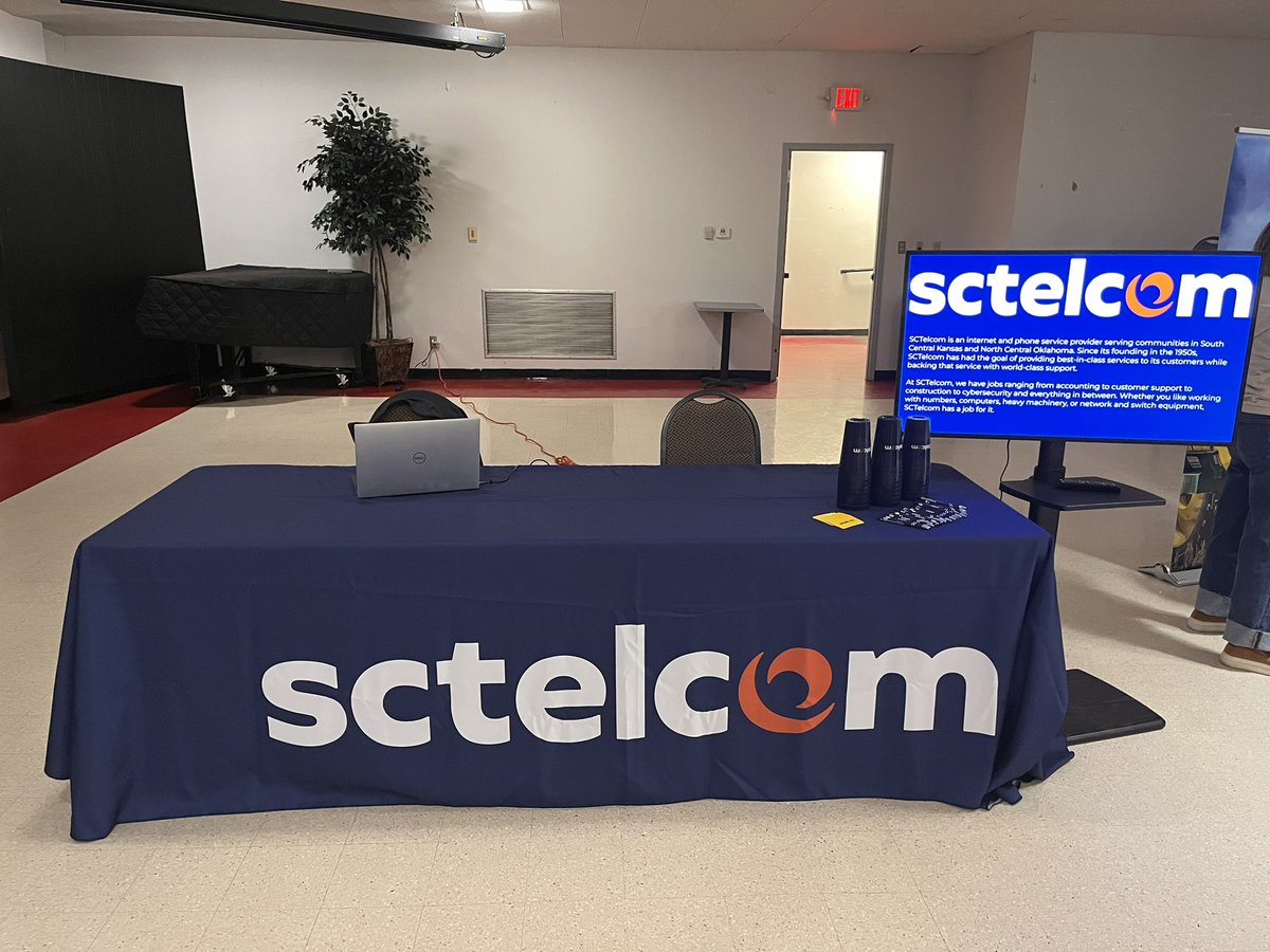 MikeSanders19's tweet photo. Want to work for a growing industry and great company?!  Stop by our booth at the #NWOSU Career and Internship Fair!  #sctelcom https://t.co/SjwuKdHHmE