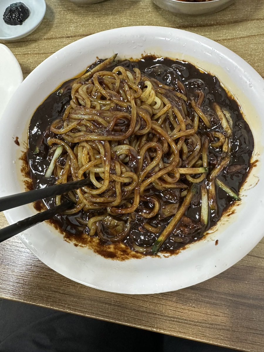 werty0124's tweet photo. 곧 개강을 하네요.. https://t.co/J3KrjKVRZ7