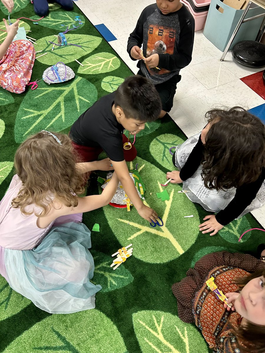 Hayley Icenhour tweet media