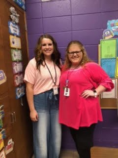 Nettleton_High's tweet photo. NHS Senior Jolie Kyle recently began a 120-hour internship at Nettleton Primary School in Betsy Rogers' kindergarten class. Jolie's internship is funded through the Classrooms to Careers grant, an initiative of the Toyota Wellspring Education Fund and the CREATE Foundation. https://t.co/tvav377vfL