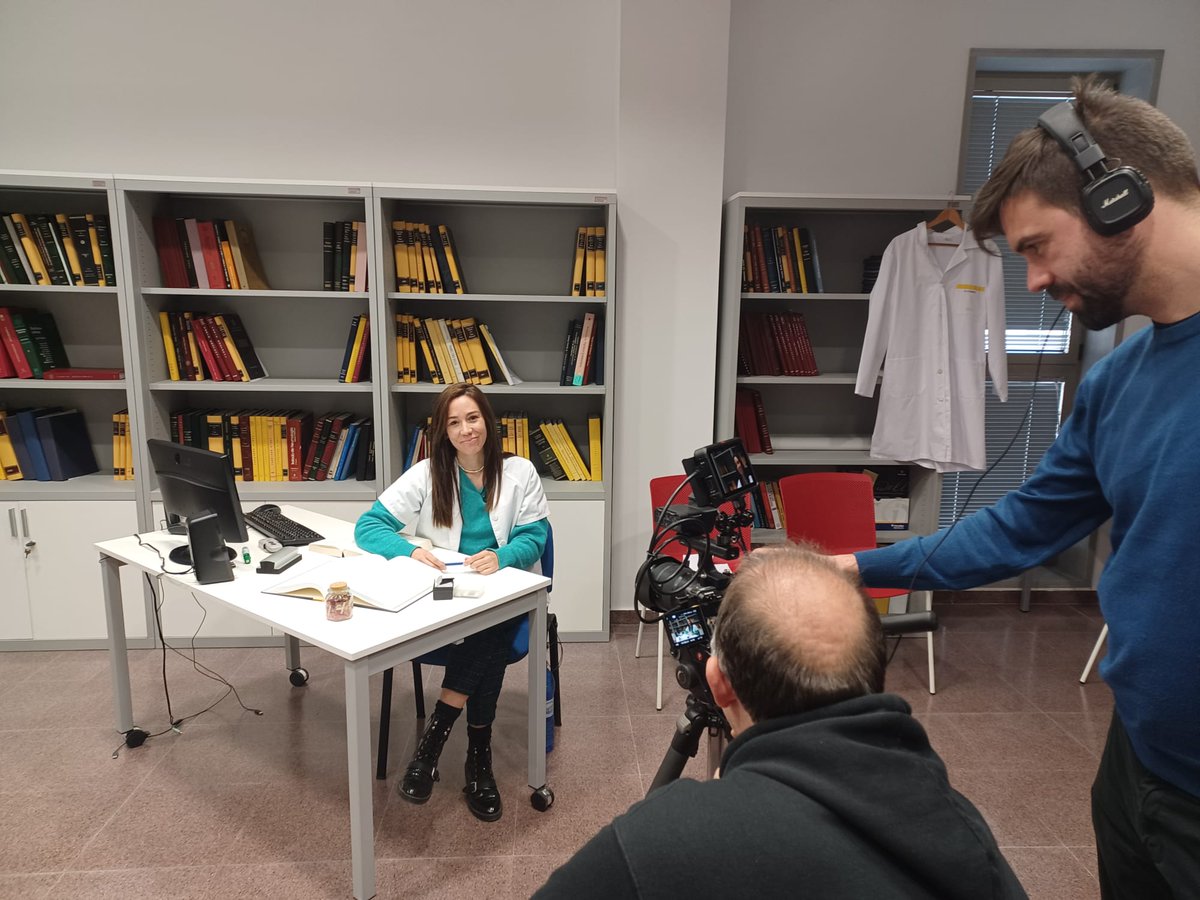 carprimur's tweet photo. 🤗Una suerte poder contar con médicos de familia y enfermeras de comunitaria para realizar proyectos educativos dirigidos a pacientes con cardiopatía isquemica: con vosotros los cardiologos no sumamos sino que MULTIPLICAMOS.

✅️Gracias por trabajar con nosotros🙌 https://t.co/76bRyfELAi