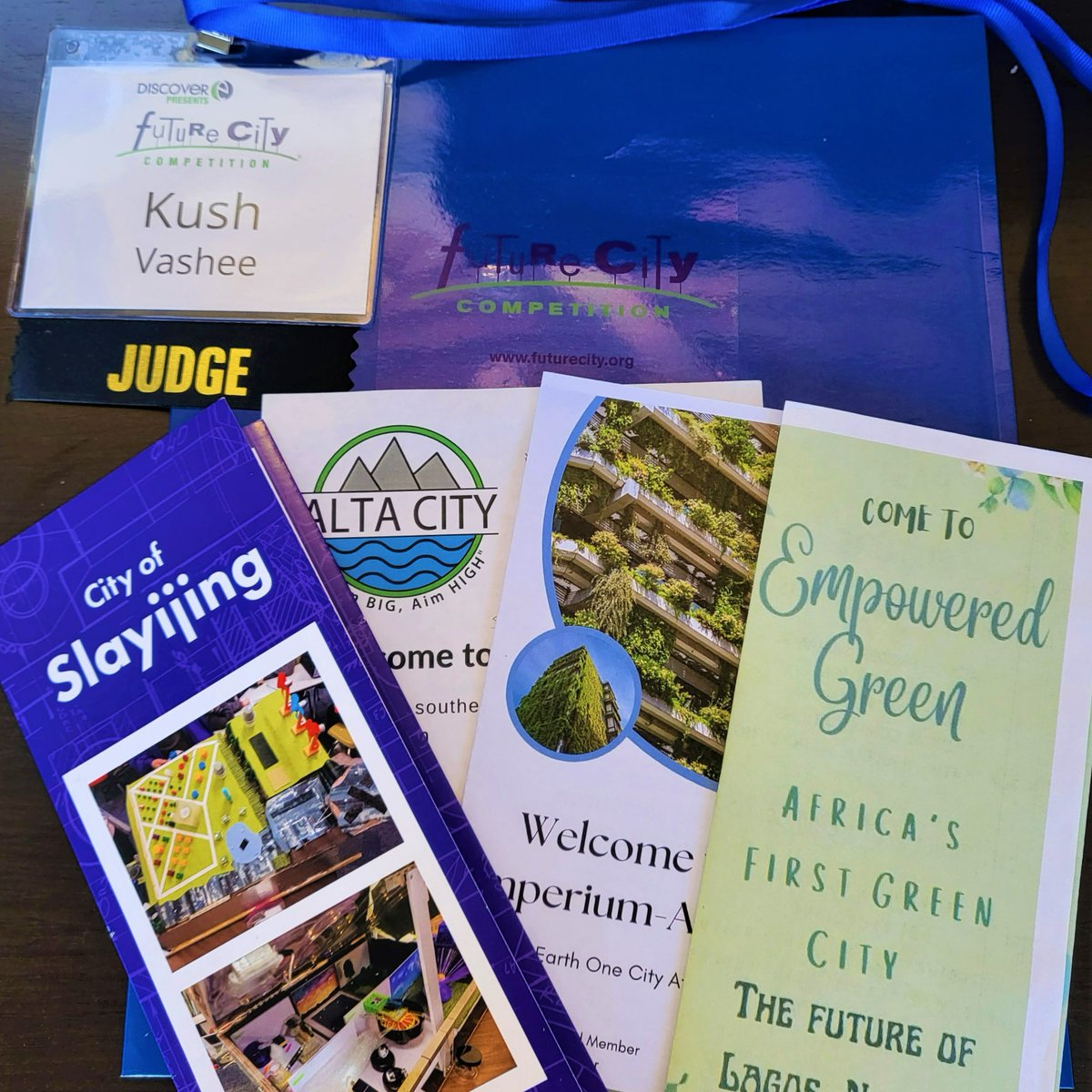 KushVashee's tweet photo. o round out #EngineersWeek. I wanted to share my experience at https://t.co/kgNpQxj4Fk #FutureCity Finals earlier this week. Having been able to volunteer as a virtual judge the past couple of years; it simply does not compare to being able to interact with the kids in-person. https://t.co/5tW9aUStqU