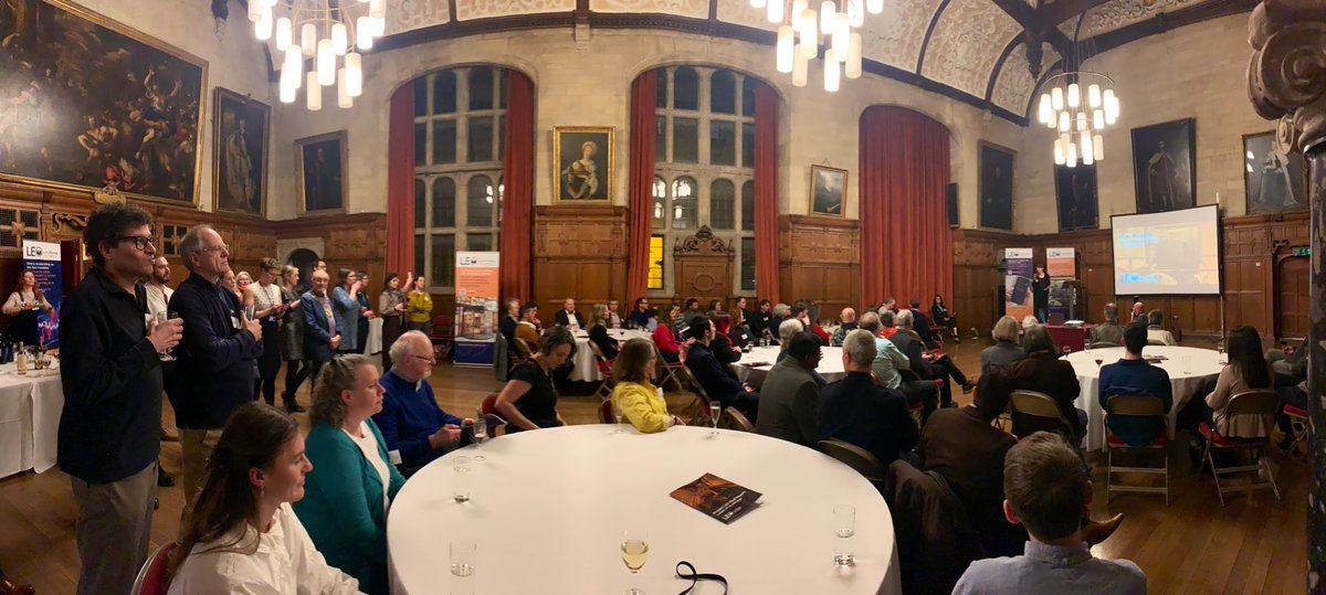 zoetoone's tweet photo. So excited to be in Oxford this evening celebrating the amazing work of @_Project_LEO ๐ฆโก๏ธ๐
Feel so privileged to have been involved with it ๐
#projectLEO #communityenergy #smartenergysystems https://t.co/3clMkhhX3K