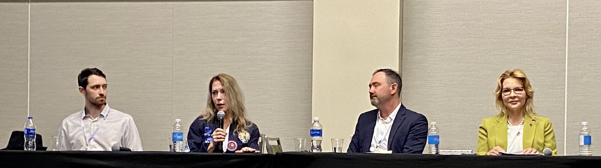 Important discussion ref current & future Workforce with @SpaceFoundation’s @shellibrunswick, @SCSolutions’ Joseph Smith, @TeachersInSpace’s @Lkennick, and @NautNormal’s Andrew Shields
#Spacecongress
#spacecom #NASA
#commercialspace
#SpaceInspires 
#Workforce #STEM #STEAM