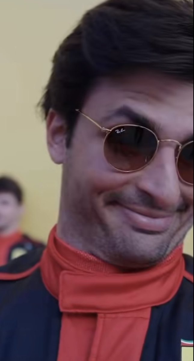 blarck_c's tweet image. Me seeing that there is only one week left till the first race.