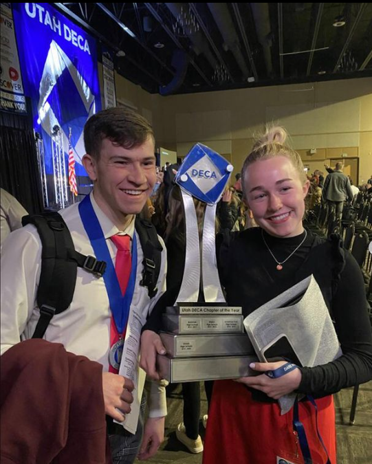 JSD_CTE's tweet photo. @MRHSSentinels DECA was named CHAPTER OF THE YEAR at @UT_DECA State! Huge shoutouts to their officers Olivia, Brian, and Tyler for their presentation. And congratulations to all the #deca students in this chapter! @MRHSDECA1 #chapteroftheyear https://t.co/jlWqfj1bvA