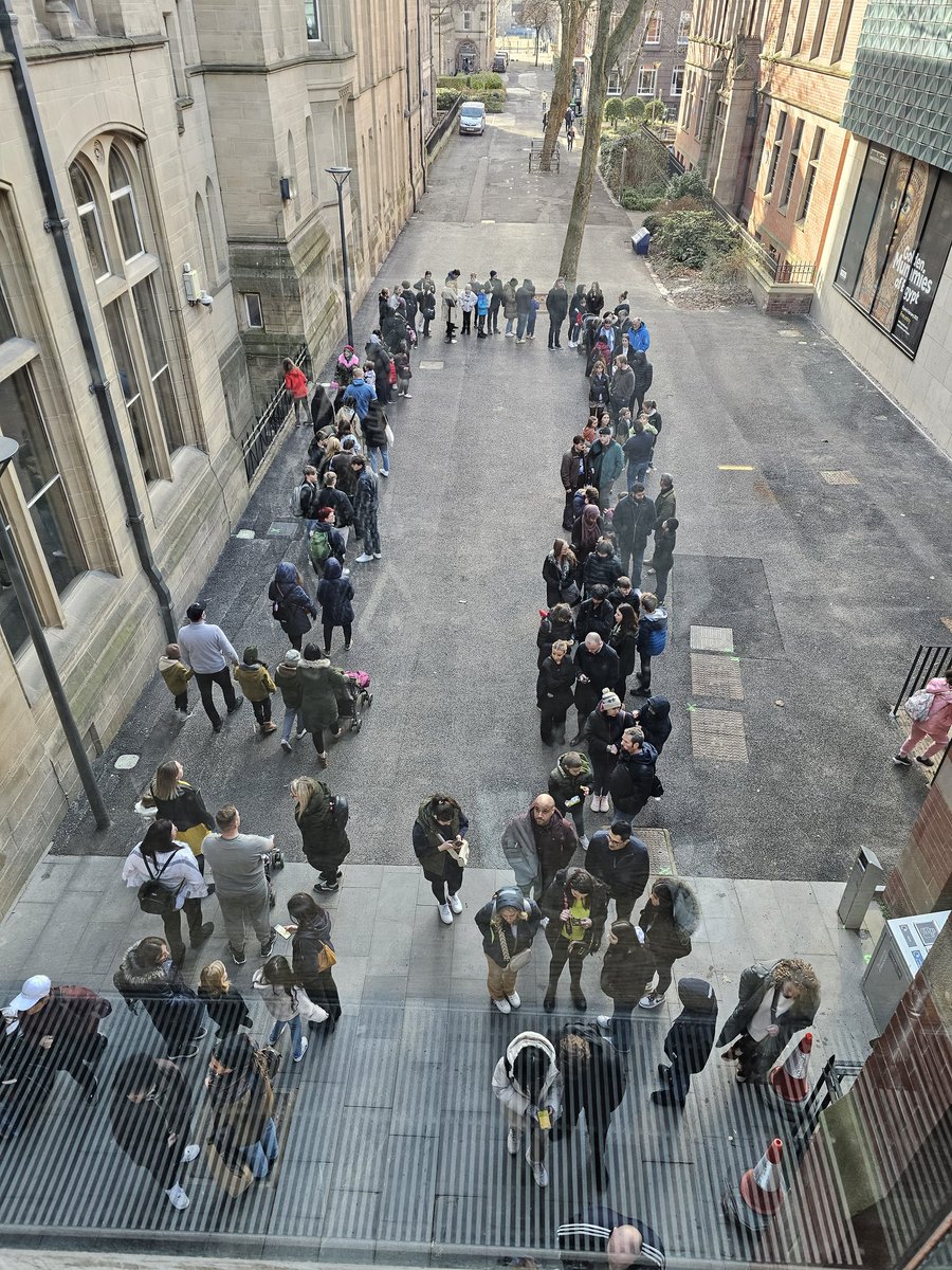 Young People in Museums tweet media