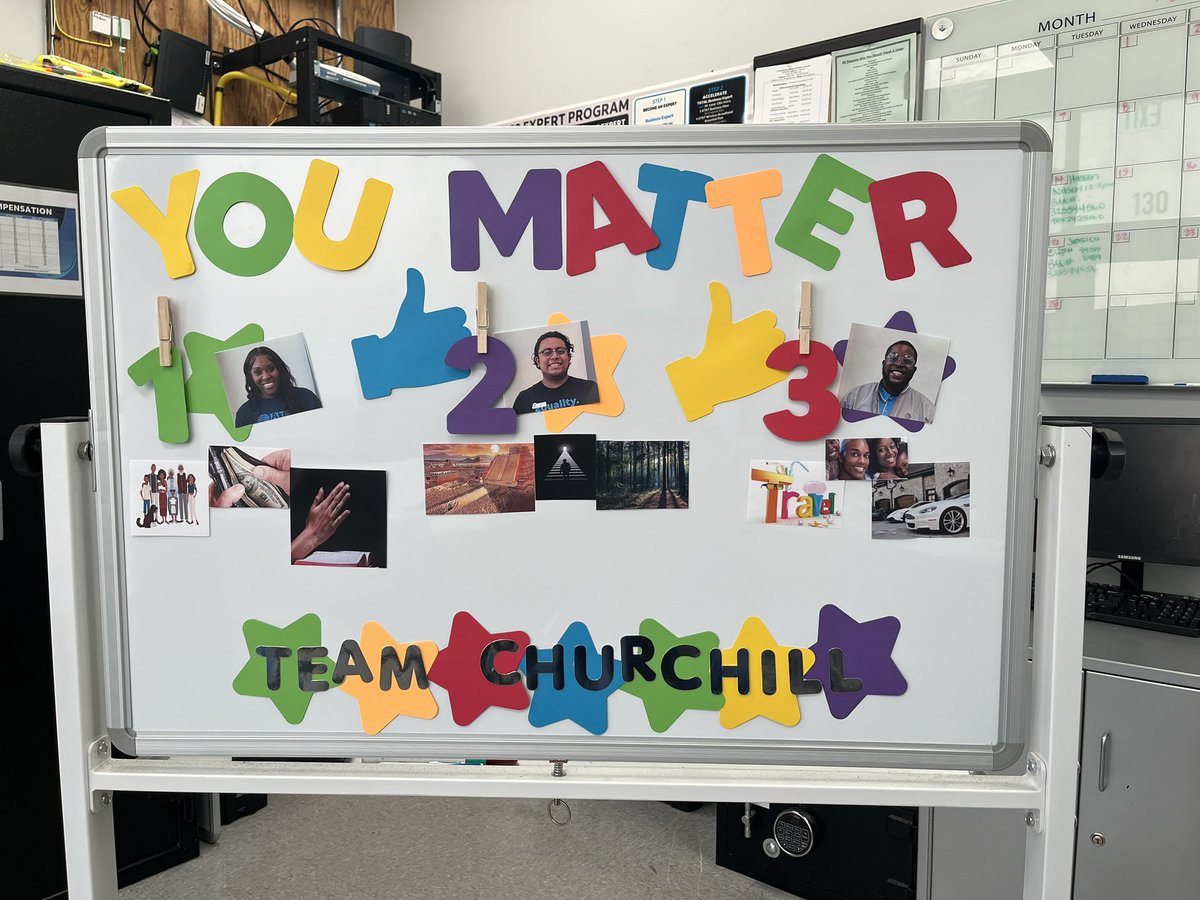 DebMiller2001's tweet photo. Team Churchill is flexing our team spirit! @LifeAtATT @MASMakeItMatter #MASFlex https://t.co/qwR3hHbgoM