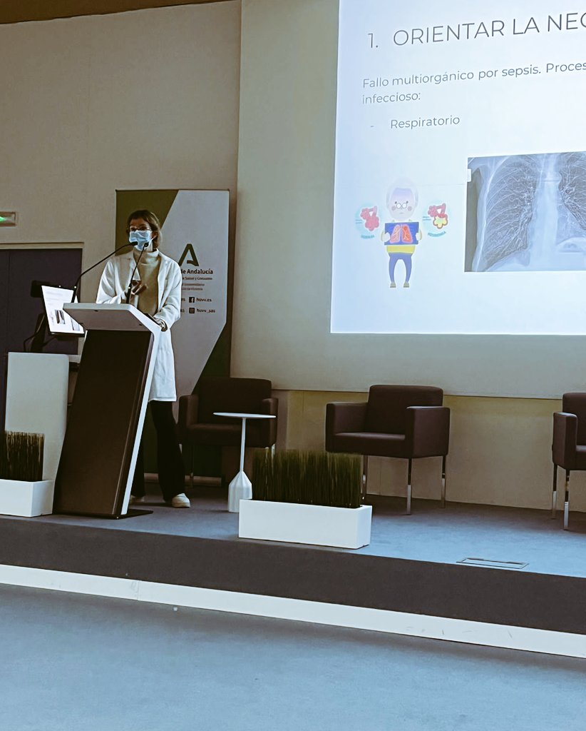 tdawidpath's tweet photo. Retomamos las sesiones clínico-patologicas del Hospital Universitario Virgen de la Victoria🙌🏽 Encantada y agradecida de poder presentar este caso junto a mis compañeros internistas... ¡Y esperando repetir! https://t.co/C7v8faW3qq