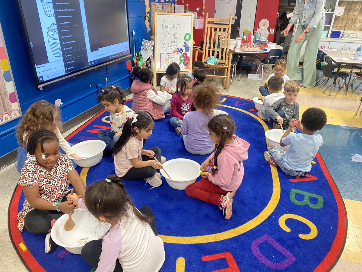 Jennifer Walker tweet media