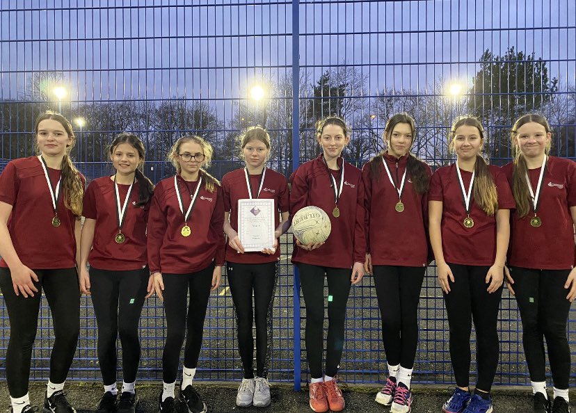 Oakmoor PE tweet media