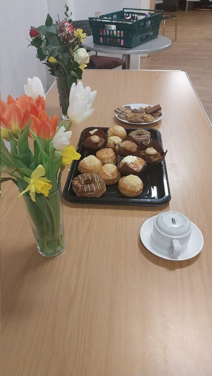 ButetownCentre's tweet photo. WinterWarm Space at Butetown Community Centre, free hot drinks and spaghetti bolognaise. Come in, keep warm and enjoy the company #C3SC https://t.co/AwzsU9JFyn