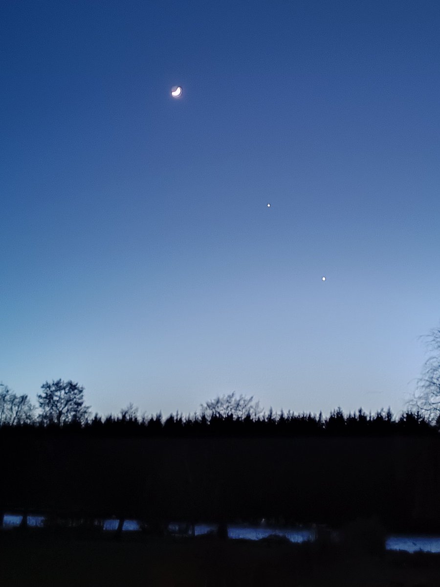 Henrik Brink tweet media