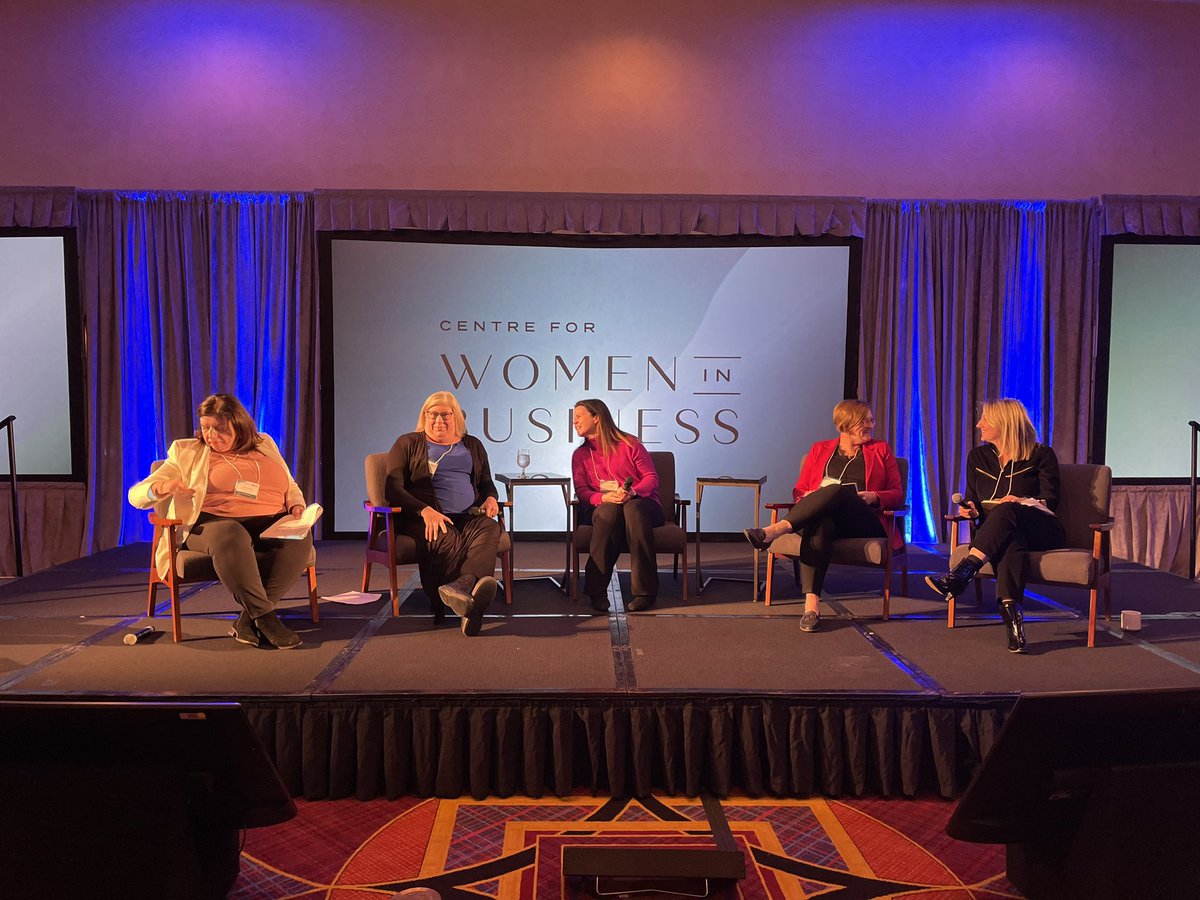 MennaRiley's tweet image. Easily highlight of the week spending the day with some of my favourite female business leaders and @cwb_ns at #LeadingForwardInUncertainty
