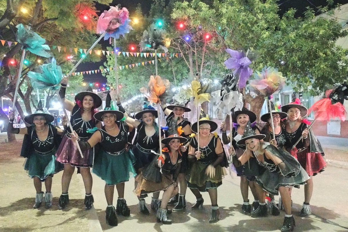 MAGAYASA's tweet photo. CARNAVAL EN LOS TOLDOS, CAPITAL DE LA ALEGRIA
DISFRUTE TOTAL CON  "ABRAN PASO" grupo de baile.
Presentando a : 🤗 Aquelarre 2023 https://t.co/eQ2CfVYbu8