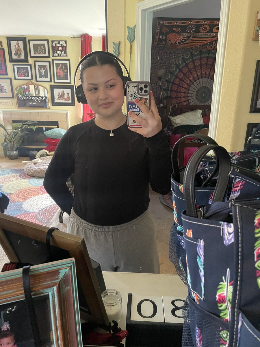 Nervous to post but: going on a year and a half of my mental and physical health journey 😄🥳 thought I was due for some well deserved gloating lol I worked my ass off
