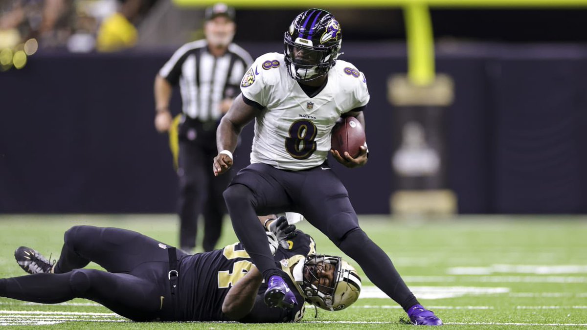 BootKreweMedia's tweet photo. What would you rather? 

Saints Trade for Lamar Jackson 

Saints sign Derek Carr https://t.co/PkaNfHsiMH