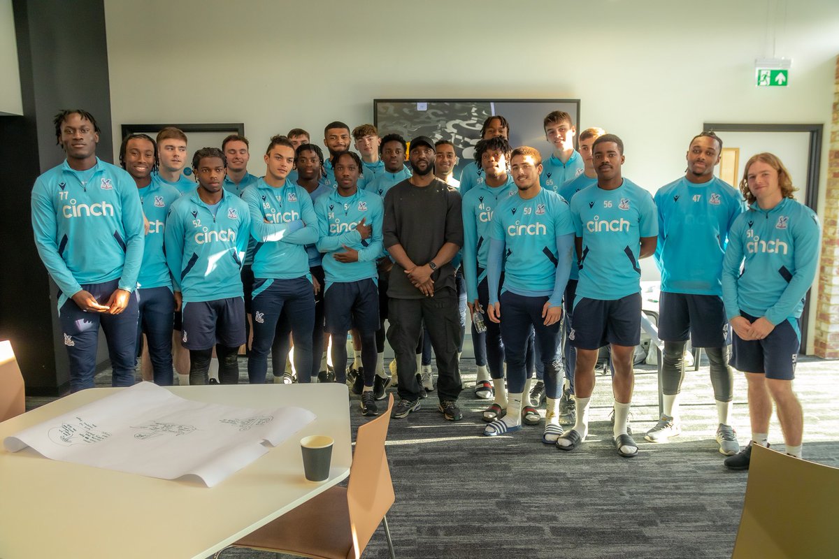 Femilesanmi's tweet photo. Fasting and prayer ๐ค๐๐ฟ
@CPFCAcademy thanks for giving me the opportunity to build this partnership
Massive love for supporting Injury Chronicles too โค๏ธ
#CreateYourNarrative #GodsWork #CPFC https://t.co/QPEZHvhD7u