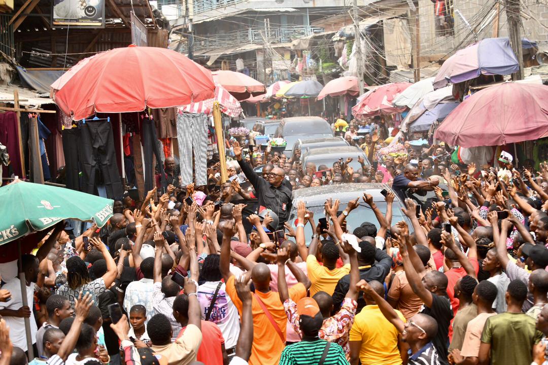 PeterObi's tweet photo. Earlier today, I campaigned at one of the largest markets in West Africa, Onitsha Main Market. I also visited the famous Ochanja Market, and the Relief and Mgbuka Markets in Onitsha. -PO https://t.co/qDX8ETEpDE