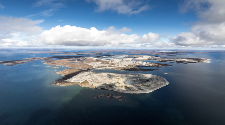 Rio Tinto to spend $40m on Diavik diamond mine expansion dlvr.it/SjtzRc