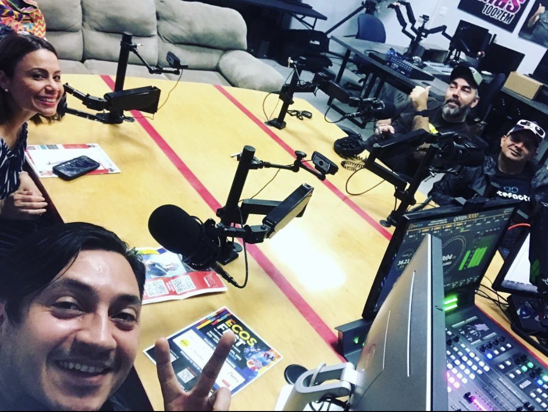 Artefactoband's tweet photo. Entrevista con @jackiealpunto @artefactoband La pasamos muy bien. Excelente charla #artefactoband https://t.co/dIu9V9rrnS