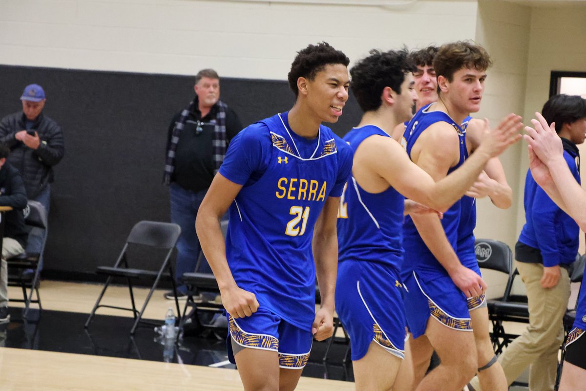 KasselMedia's tweet photo. In addition to looking super cool during postgame celebrations, @Aidancarleson made huge plays for @PadreAthletics last night. He had a game-high seven assists and made sure a foul was called on him instead of @GilmartinSeamus, who was playing with four at that point. https://t.co/JinynWlStw