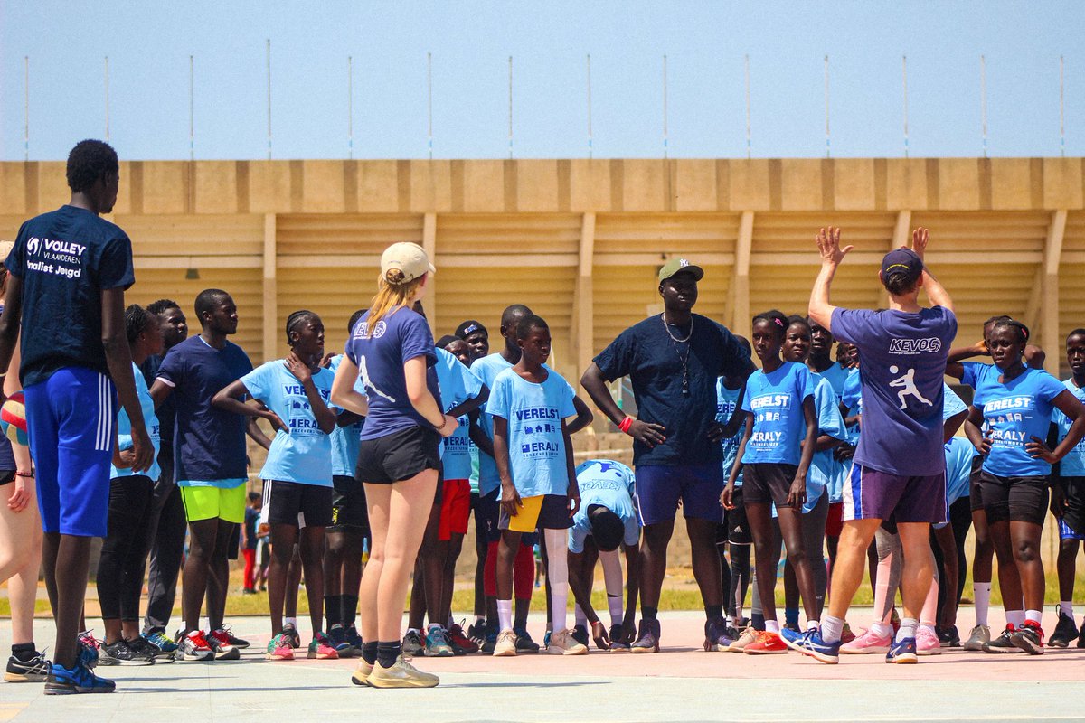 teambaldezz06's tweet photo. The Gambia volleyball Federation festival DAY ONE.
The Gambia Volleyball Federation, in collaboration with the Belgian @kevoc_keerbergen volleyball club, organized a Volleyball Festival in the country for three days camp.
#footballphotography #TeamBaldezz #GVBF #sports #festiva https://t.co/w1njzXjdQ0