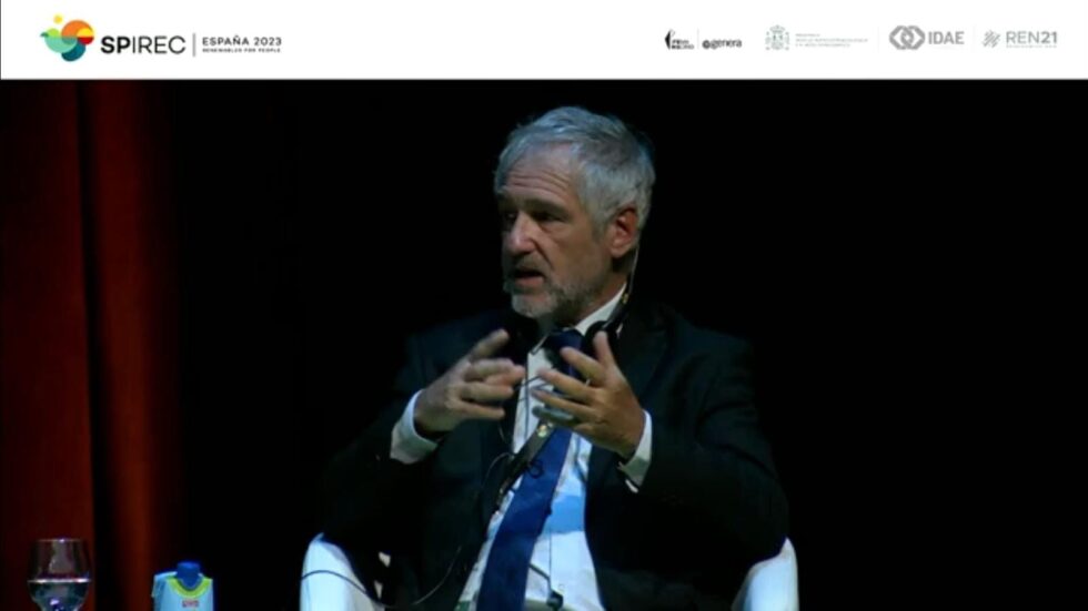 Ramón Méndez lleva la experiencia uruguaya a la Conferencia Internacional de Energías Renovables
asociacionivy.org/index.php/2023…