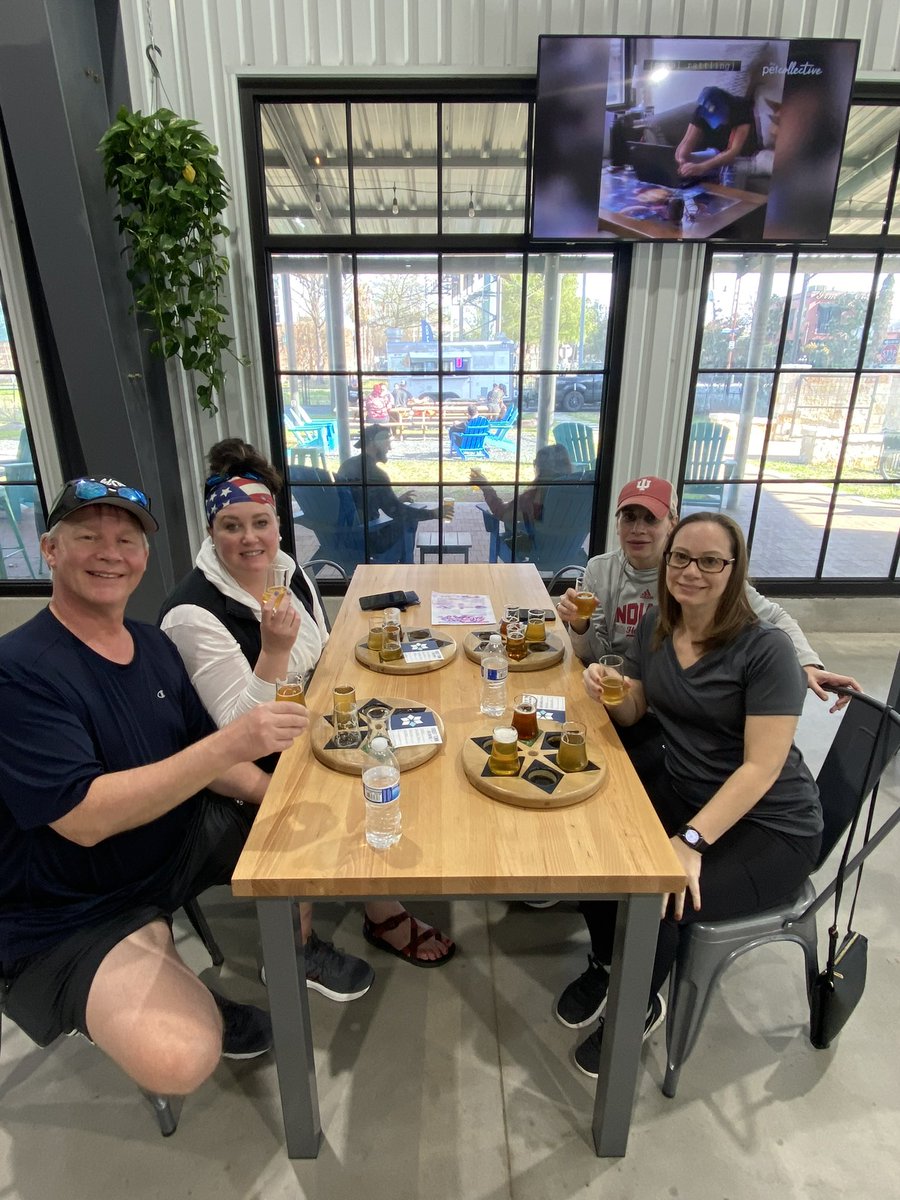 rwr8661's tweet image. What a great time these people had on Joyride Houston’s Brewery Tour! Book your tour today!! #exitrealty #exitlonestarrealty #onemarketsquaregarage #visithouston #joyridetours #murals #streetart #brewery #beer #astros #rockets #downtownfun #houston #texans #cityfun