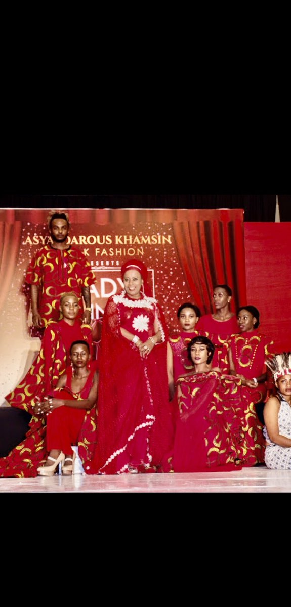 asyakhamsin1's tweet photo. LADY IN RED 2018  COLLECTION IN TANZANIA🇹🇿FOUNDER AND DESIGNER : @asyakhamsin1 ❤️❤️❤️ https://t.co/SVcNj26qHM