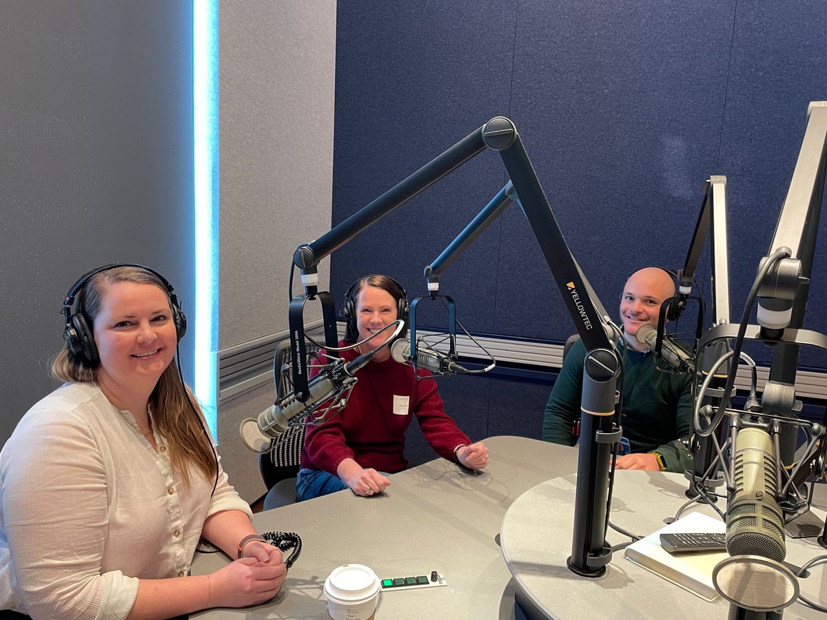 Great to talk on <a href="/KQEDForum/">KQED Forum</a> about how the SF Bay Area is preparing and not preparing for sea level rise with <a href="/sfbcdc/">SFBay Conservation & Development Commission (BCDC)</a>'s Dana Brechwald &amp; <a href="/KrisLMay/">Dr. Kris May</a> <a href="/ClimatePathways/">Pathways Climate Institute</a>.

@lesleywmcclurg and callers asked some great questions?

kqed.org/forum/20101018…