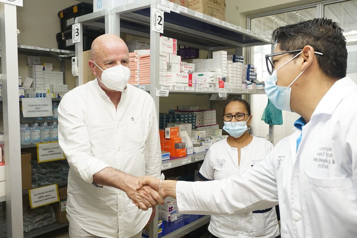 Vice_Ec's tweet photo. #SantaElena | El vicepresidente @ABorreroVega constata en territorio cómo se encuentra la salud en la provincia. Durante la jornada está visitando los establecimientos de varios cantones junto al equipo técnico de la Vicepresidencia de la República del #Ecuador https://t.co/fDungH8IzV