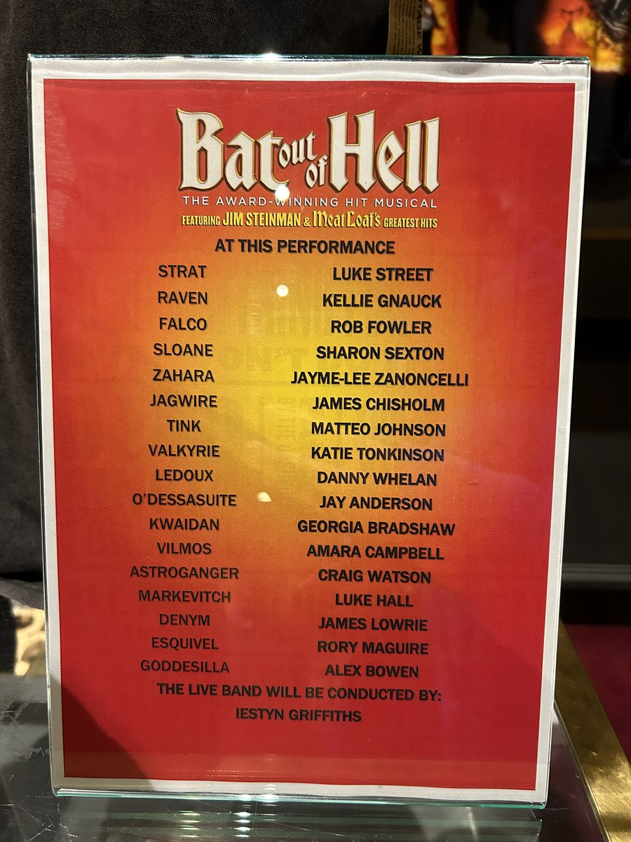 ChrisLincoln80's tweet photo. Tonight’s cast for @BatTheMusical @CastBoard23 @LukeStreetUK #BOOH #BatOutOfHell thanks for @TodayTixUK for the last min ticket #RushTicket
#Theatre #WestEnd #MeatLoaf #Musical https://t.co/agCGgwOfex