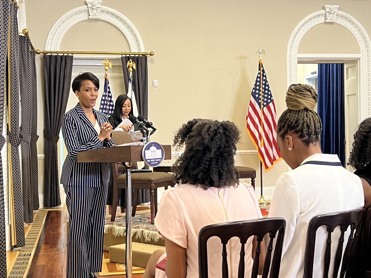 WSSURAMS's tweet photo. #WSSU sophomore David Wilson (mathematics major) is present at the White House today, along w/ #WSSU CMO Haley Gingles. They are attending an #HBCU press briefing w/ VP Harris. Wilson recently traveled to Raleigh to represent #WSSU at the 2023 Advocacy Day. #RamsRepresent 🐏🔴👐🏾 https://t.co/T4djiGKWBD