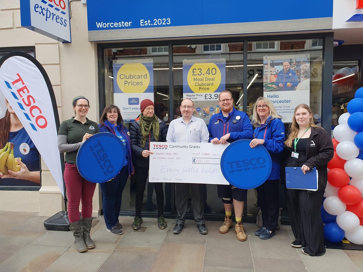 WINi__10's tweet photo. Congratulations to Primrose Homecare & Hospice and Malvern Green Space who both received a ยฃ1,000 @Tesco Community Grant today๐ฅณ
BIG WELCOME to Tesco Express High Street who opened today & join stores within the Community across Worcestershire.
#HelpingBuildStrongerCommunities https://t.co/u1gHmKX942